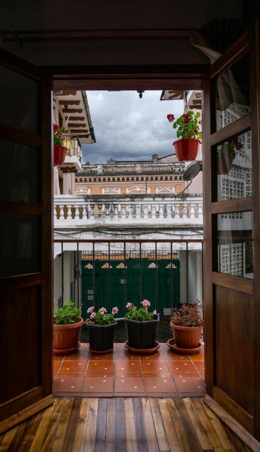 Apartamento 32 Juana De Arco كويتو المظهر الخارجي الصورة